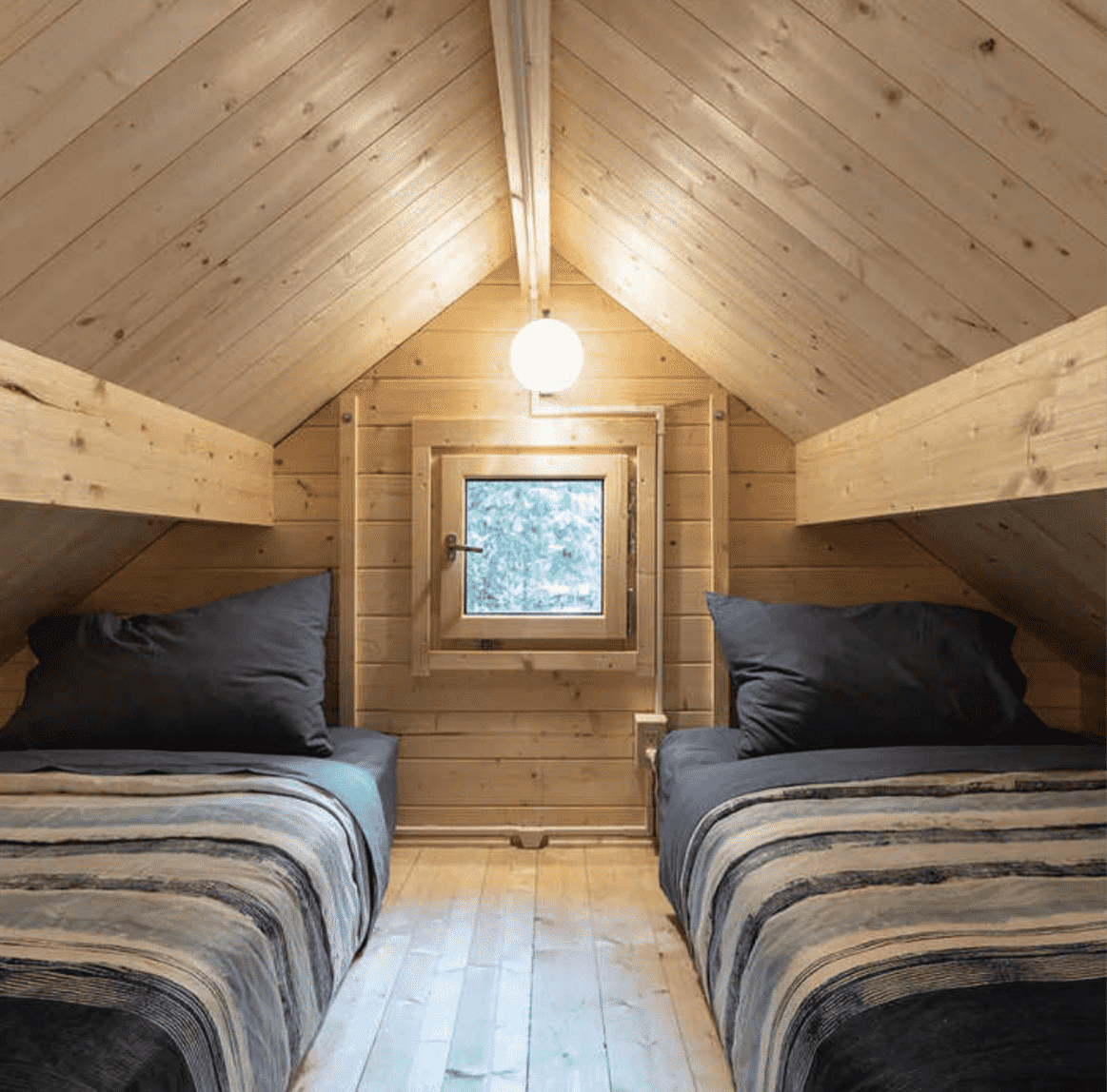 FXB-108 Small Cabin Kit (153 sq ft)